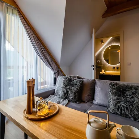 Ijg Imperial Szymaszkowa Apartament *